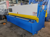 Cisaille hydraulique CNC automatique E21S contrôlée par PLC pour la découpe de tôles en acier inoxydable