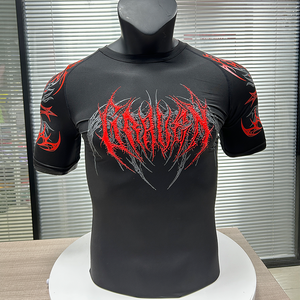 Individuelles Schnell Trocknendes Kompressionsshirt für Herren mit Silikon-Siebdruck – Leicht, Feuchtigkeitsregulierend für Laufen, Fitnessstudio und Training - Product Image 2