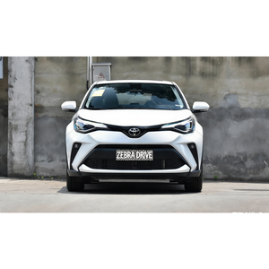 <span class=keywords><strong>Auto</strong></span> Usata a Benzina Toyota <span class=keywords><strong>C</strong></span>-<span class=keywords><strong>HR</strong></span> 2.0L CVT Edizione Lusso, 8 Airbag, Telecamera Posteriore, Tetto Apribile, CarPlay, Fari LED - Product Image 1