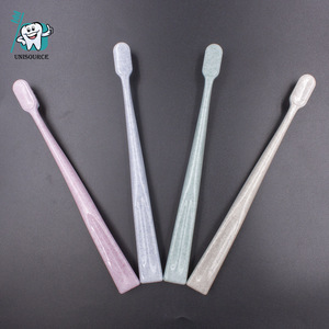 Cepillo de dientes Unisource SP2003 Ultra Soft Manual para adultos con 10000 cerdas - Product Image 2