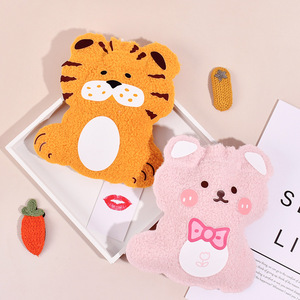 Bouteille d'<span class=keywords><strong>eau</strong></span> <span class=keywords><strong>chaude</strong></span> en peluche de velours Teddy, remplissable, mignonne et portable, pour réchauffer les mains et les pieds, <span class=keywords><strong>chaude</strong></span> et froide - Product Image 2