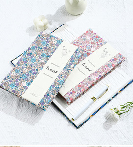 Cuaderno <span class=keywords><strong>de</strong></span> tela floral A5 <span class=keywords><strong>de</strong></span> tapa dura, diario con motivos <span class=keywords><strong>de</strong></span> flores y pájaros, cuaderno con líneas horizontales <span class=keywords><strong>de</strong></span> Strawberry Thief - Product Image 6