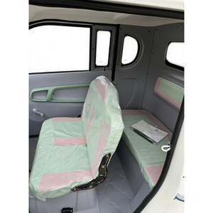 Mini véhicule électrique quatre places avec caméra arrière intégrée pour une conduite facile et sécurisée, 4 roues, 2 portes, voiture électrique chinoise pour adultes - Product Image 6