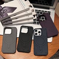 2025 nouvelle coque de téléphone magnétique TPU polaire peau Texture mat magnétique métal lentille coque de téléphone pour iPhone 11 12 13 14 15 16 Pro Max