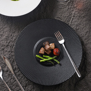<span class=keywords><strong>Assiette</strong></span> de Dîner Ronde Profonde en Céramique Blanche Mate et <span class=keywords><strong>Noire</strong></span>, <span class=keywords><strong>Grande</strong></span>, pour Pâtes et Desserts, Style Chapeau de Paille, pour Hôtels et Restaurants, Vente en Gros - Product Image 5