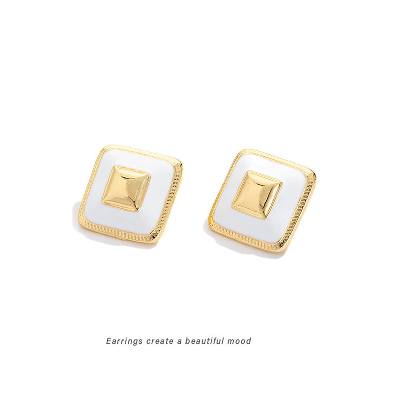 White square earrings