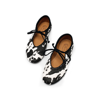 Sandales plates en cuir véritable faites à la main pour femmes, respirantes, douces, confortables, légères, chaussures décontractées à la mode