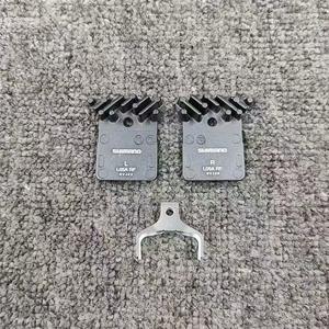 Plaquettes de frein <span class=keywords><strong>Shimano</strong></span> <span class=keywords><strong>L05A</strong></span> d'origine, DEORE SLX XT H03A, plaquettes en résine et en métal, ailettes de refroidissement, Ice Tech, VTT, route, M9020, M9000, M8110, M7110, R9170 - Product Image 6