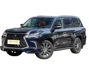 سيارة مستعملة من نوع ليكزس LX570 SUV تستخدم الوقود ومحركات الوقود ومزودة بعدد 7 مقاعد ومحرك يد يساري