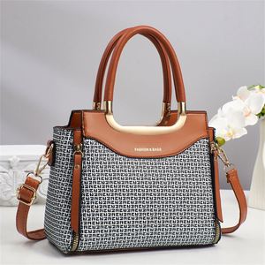 Fashion Mother's Handbags Daily Outdoor Travel Shoulder Sling Bags Lady's Tote Bag - Product Image 2