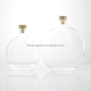 Bouteilles d'huile d'olive en <span class=keywords><strong>verre</strong></span> transparent mat noir personnalisées avec logo, plates et rondes, 250 ml, 500 ml, 25 cl, 50 cl, bouteilles en <span class=keywords><strong>verre</strong></span> pour liqueur, whisky, rhum - Product Image 6