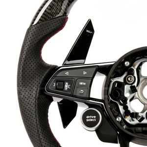 Volante Rotante in Fibra di Carbonio e Pelle Personalizzato con LED e Bluetooth per <span class=keywords><strong>Audi</strong></span> A3/A4/A5/A6/Q7/Q5/Q3/Q8 - Alta Qualità <span class=keywords><strong>M</strong></span> Sport - Product Image 3