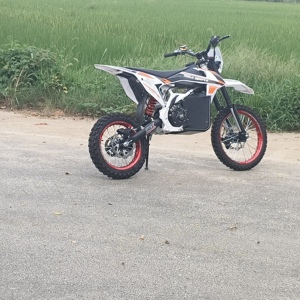 <b>72V</b> 17 Inch Adult Motorcycle Cross Dirt Bike with 83cm Seat Height - Product Image 2