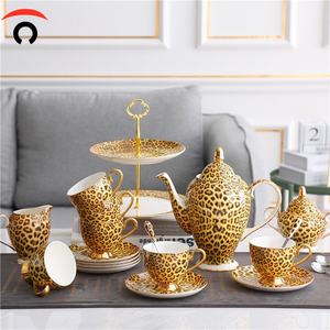 Nouvel ensemble <span class=keywords><strong>de</strong></span> 6 tasses en porcelaine fine 220 ml, motif Flora moderne 2025, avec soucoupes, personnalisables, pour le thé <span class=keywords><strong>de</strong></span> l'après-midi, <span class=keywords><strong>prix</strong></span> usine - Product Image 1