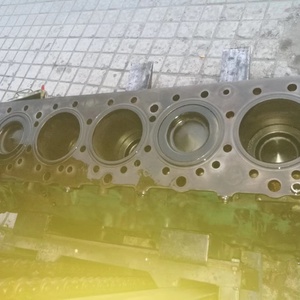 Bloque de Cilindros del Motor de Excavadora EC460B EC360B EC330B, Cabeza de Cilindros del Motor D12D 20412953 20560797 - Product Image 1