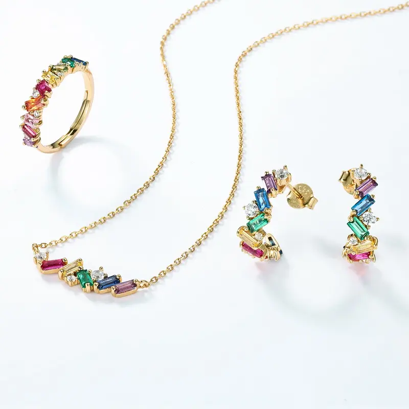 925 Plata Chapado en oro Multicolor Zirconia Rainbow Cz Stones Bar Diamond Stud Pendiente para mujer