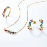 Petites boucles d'oreilles créoles en forme de baguette CZ arc-en-ciel, plaquées or 10K, argent sterling 925, revêtement anti-ternissement, bijoux fins pour femmes