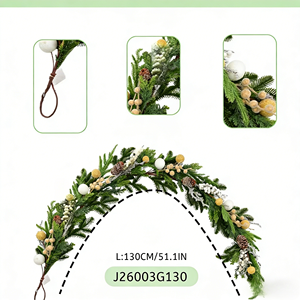 Guirlande de Noël Artificielle Classique, Durable et Réutilisable, en Pin Vert Éternel avec <span class=keywords><strong>Baies</strong></span> Blanches, Accents Dorés et Cônes de Pin pour Cheminée - Product Image 3