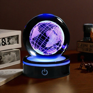 2025 all'ingrosso 3d sfera di cristallo luce Led sfera di cristallo luce notturna con Base in argento per la decorazione della casa e dare via - Product Image 5