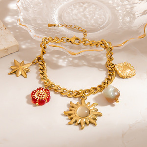 Pulsera de Acero Inoxidable con Dijes de Sol y Luna, Chapada en Oro de 18K, Joyería para Mujer, Regalo, Colgantes de Moda - Product Image 2