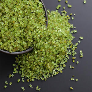 卸売 天然ペリドットチップス 砕いた宝石 グリーンオリビンクリスタル砂利 ジュエリー製作、花瓶の詰め物、ヒーリングデコレーション用 - Product Image 6