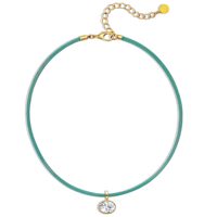En stock Collier en cuivre coloré avec chaîne torsadée et zircon pour femme, pendentif carré incrusté de diamants, style niche luxe léger, polyvalent