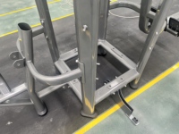 Machine de musculation commerciale intégrée, équipement de fitness multi-stations 8 postes