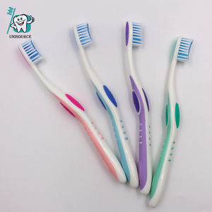 Vente chaude nécessités quotidiennes supermarché adulte moyen <span class=keywords><strong>dur</strong></span> brosses maison populaire <span class=keywords><strong>brosse</strong></span> à dents usine adulte <span class=keywords><strong>brosse</strong></span> à dents Oem - Product Image 6