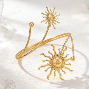 Women's European American Unique Niche Fashion Sunflower <b>Arm</b> <b>Cuff</b> Light Luxury Exaggerated High End Sun Versatile Jewelry - Product Image 6
