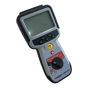 Pour les testeurs de résistance d'isolement MIT415/2, destinés aux tests électriques industriels, précision analogique brevetée (0,01 % + 1) - Product Image 2