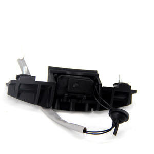 Interruptor de puerta trasera Nissan 25380-AX60B, liberador de maletero para modelos 02-10, pieza de repuesto - Product Image 2