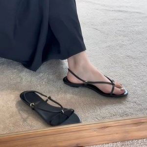 Casual Minimalist Fashion Comfortable Flat <b>Sandals</b> Women Vacation Style Beach Seaside Outer Wear Roman <b>Sandals</b> - Product Image 3