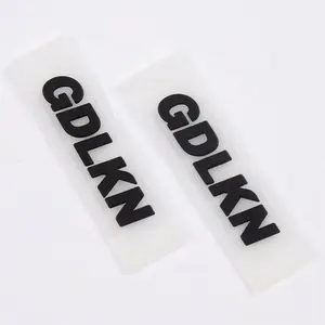 Gummi-Etikett Großhandel Benutzer definierte 3D-Buchstaben Name Logo Transparente weiche Silikon-Patches für Kleidung