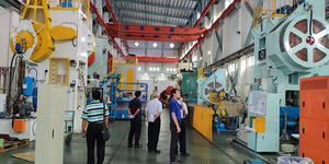 Prensa de forja en caliente de carrera larga de 2500 toneladas - Product Image 3