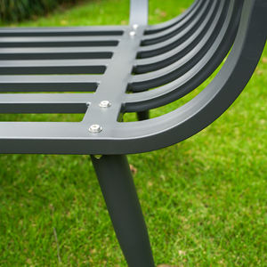 طقم أريكة خارجية عصرية ومريحة من الألومنيوم مع مساند ذراع خشبية، مقعد فردي/مزدوج/ثلاثي، أثاث للفناء وغرفة المعيشة والفنادق - Product Image 5