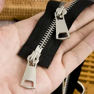 2 Way Zipper Factory Direct 3# 5# 8# Metal Zip Garment Accessories Open End Metal Zipper For Clothing