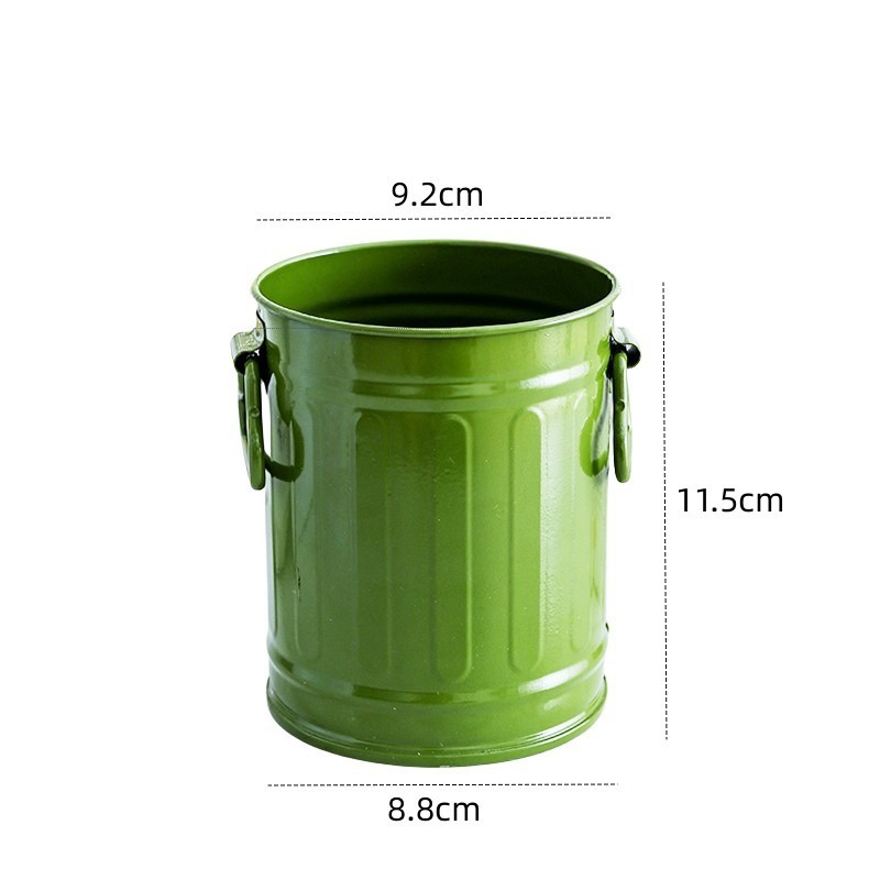 Armée vert cylindrique fer manipulateur stylo conteneur