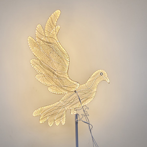 Arreglo de Iluminación Moderno y Minimalista para Bodas con Luces de <span class=keywords><strong>Camino</strong></span> en Forma de <span class=keywords><strong>Paloma</strong></span> para la Área de Recepción de la Boda. - Product Image 3
