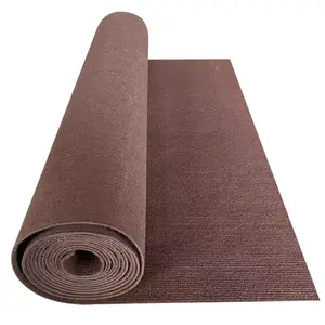 La fabbrica fornisce direttamente il tappeto a strisce Non tessute a basso prezzo