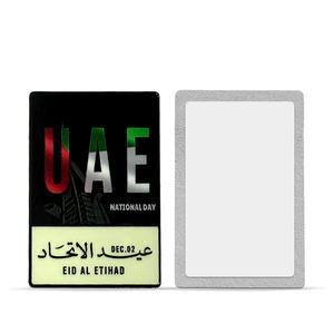 Insignias magnéticas de los Emiratos Árabes Unidos 2025 listas para retrato de líder con eslogan del Día Nacional Pin de solapa dorado en costumbre cultural de Oriente Medio - Product Image 3