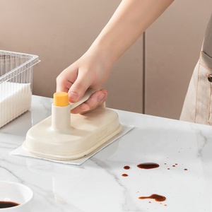Éponge <span class=keywords><strong>magique</strong></span> jetable remplaçable en <span class=keywords><strong>tissu</strong></span> non tissé pour le nettoyage des taches de graisse dans la cuisine et la salle de bain - Product Image 2