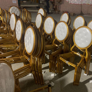 Sedia da Matrimonio in Metallo Dorato di Lusso per Ristoranti <span class=keywords><strong>e</strong></span> Banchetti con Schienale Rotondo - Product Image 4
