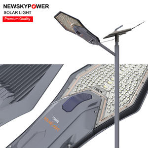 Réverbère solaire professionnel fendu 500W 800W 1500W 1800W gamme complète sortie lumen élevée pour l'éclairage routier national d'autoroute - Product Image 4