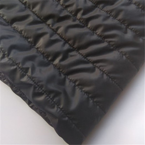 Giá Rẻ Giá 5cm đường thẳng đứng chần 190t 210t Polyester taffeta chần interlining lót vải - Product Image 6