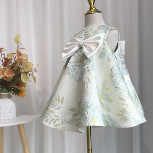 ชุดเดรสสวยๆ สำหรับเด็กผู้หญิง ชุดแสดง ชุดเพื่อนเจ้าสาว ชุดสีเขียว - Product Image 1