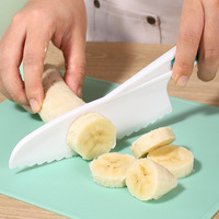 Veilige kinderveilige keukenaccessoires plastic fruit- en groentemes