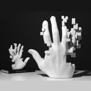 Sculpture artisanale en résine, art glitch, cube géométrique pixelisé, statue abstraite contemporaine, décoration de galerie, décoration de maison, cadeau - Product Image 1
