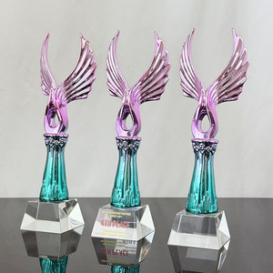 Trofeo in Resina Aquila Viola e Verde con Ali Aperte, Souvenir Creativo Personalizzato, Premio in Cristallo MH-J0736 - Product Image 4