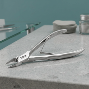 NL.202 Coupe-ongles pour bébé en acier inoxydable gris 130.5mm X 42.5mm Boîte d'emballage en papier prêt à l'exportation - Product Image 3