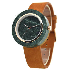 Montres mécaniques de luxe ODM de qualité supérieure avec mouvement à quartz, pierres naturelles, marbre, turquoise et fond en bois OEM - Product Image 5